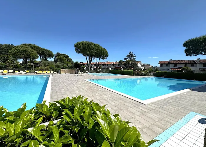 Comfy With Pool Access * Bibione