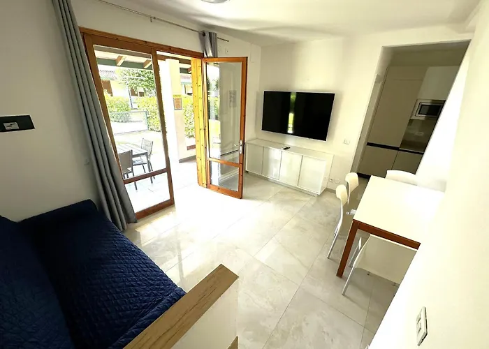 Comfy With Pool Access